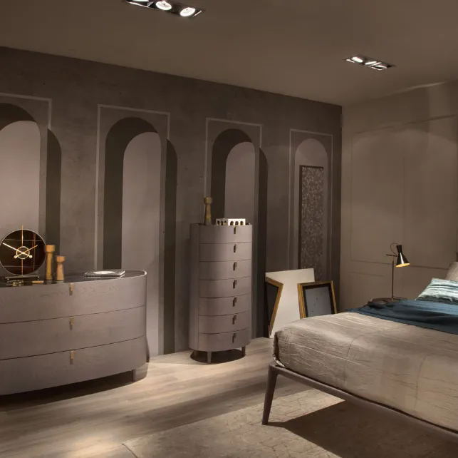 Gruppo Notte in rovere Kalè di Olivieri