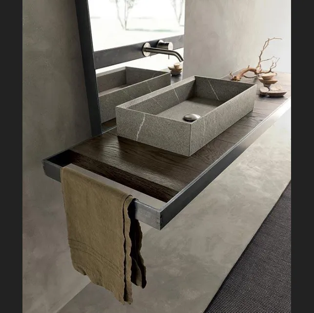 Mobile da Bagno in Rovere con portasciugamano in ferro e lavabo in pietra piasentina Surf 03 di Modulnova bagni