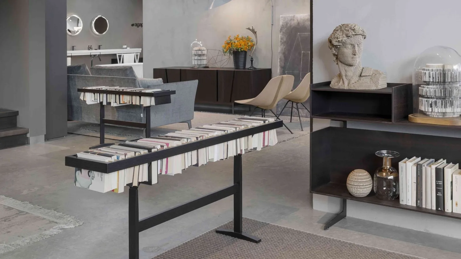 Libreria divisoria freestanding in legno Booken di Lema