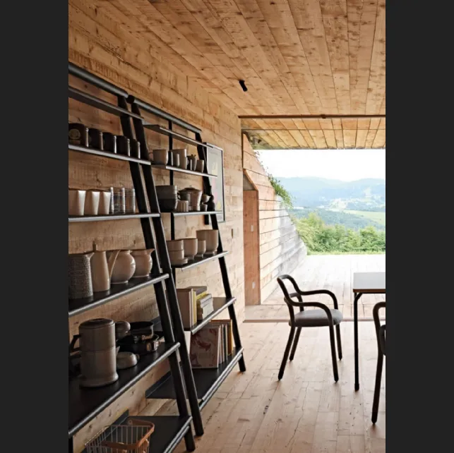 Libreria Suite 01 in legno con ripiani in metallo di Midj