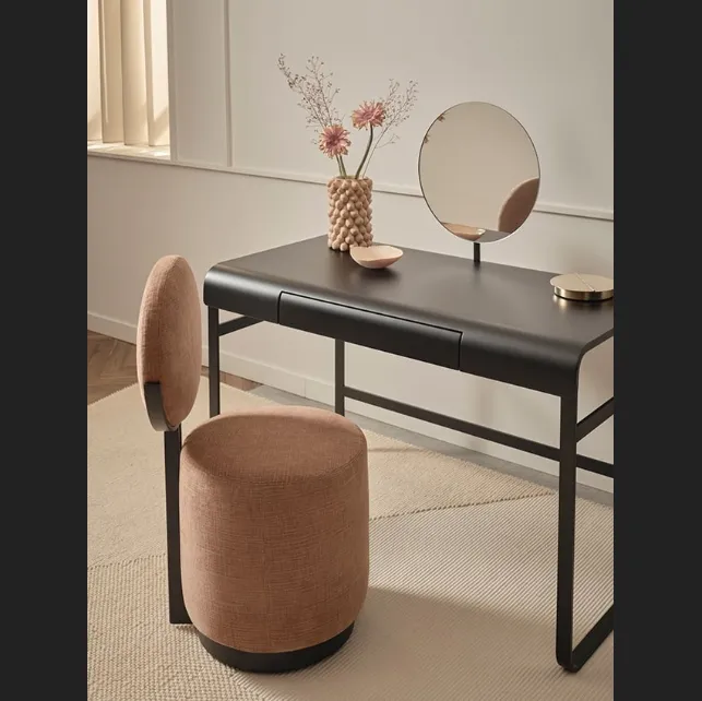 Poltroncina Beauty di Saba