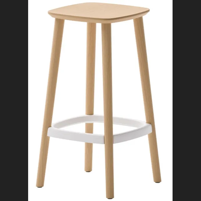 Sgabello Babila Wood di Veneta Cucine