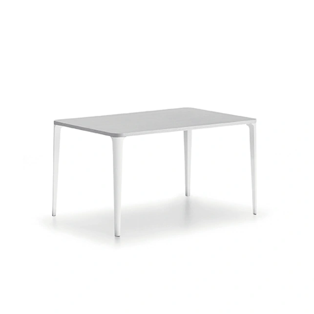 Tavolo Nenè rettangolare di Midj