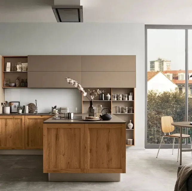 Cucina Milano 06 in Rovere e laccato Marrone di Veneta Cucine