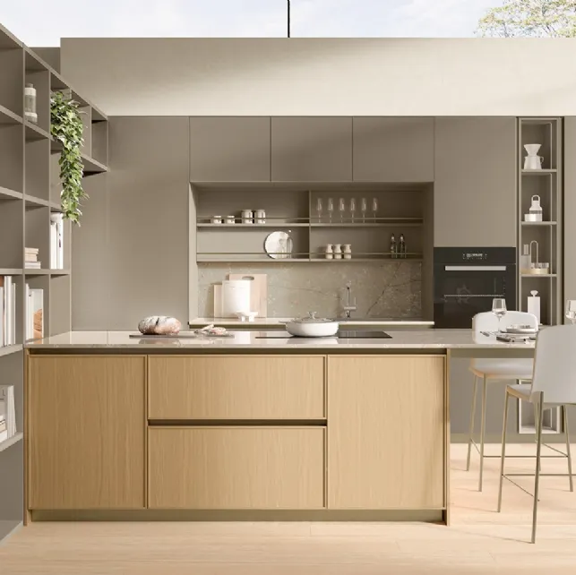 Cucina Moderna in vetro mopaco Alabastro con penisola in Rovere Sakura 02 di Veneta Cucine