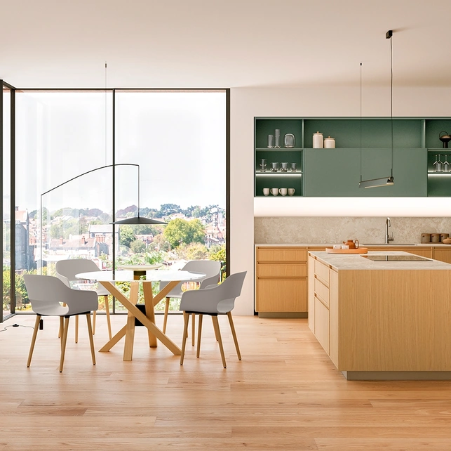 Cucina Moderna con isola Sakura 03 in Rovere Ikebana e laccato Verde Minerva di Veneta Cucine